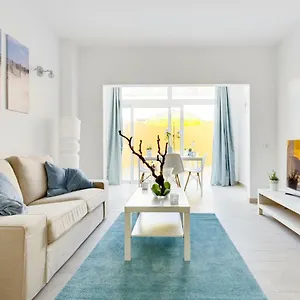 los-cristianos-apartaments-los-angeles.in-canary-islands.com/